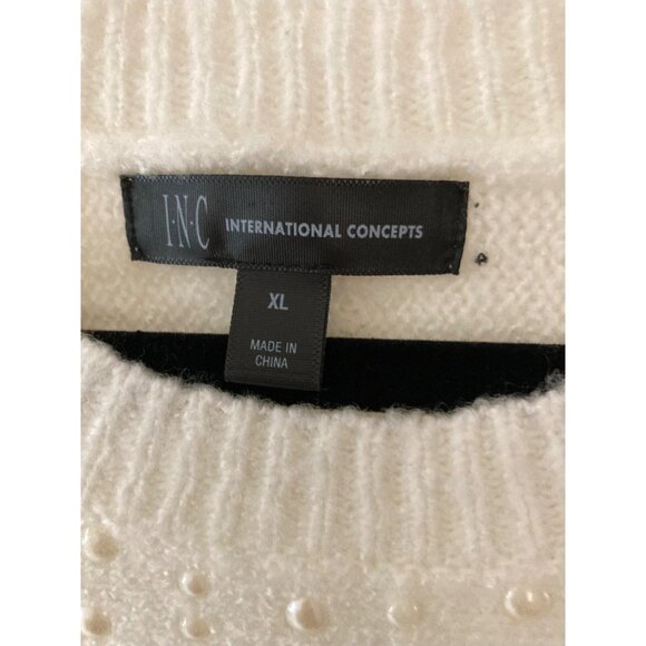 NWT Inc International Concepts Women’s Plush Sweater W/ Pearl Accents XL - Picture 3 of 8
